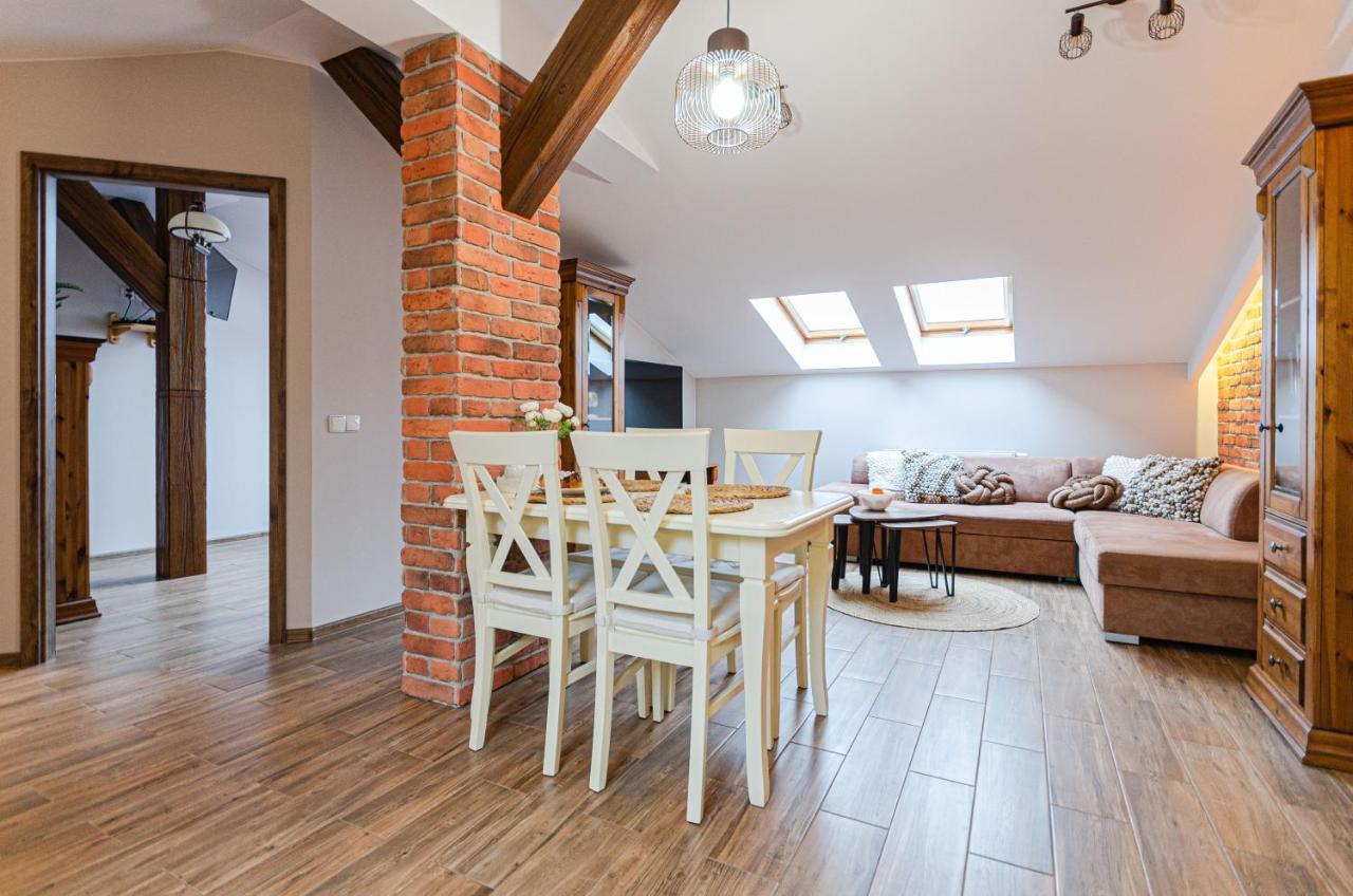 Bronowicka Premium Apartment - 52M2 With Private Parking クラクフ エクステリア 写真