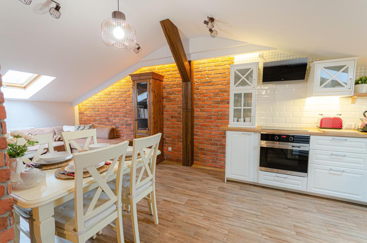 Bronowicka Premium Apartment - 52M2 With Private Parking クラクフ エクステリア 写真