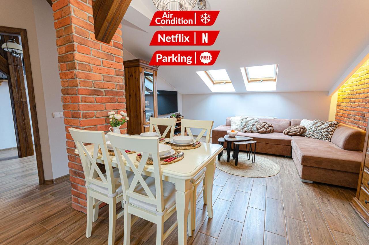 Bronowicka Premium Apartment - 52M2 With Private Parking クラクフ エクステリア 写真